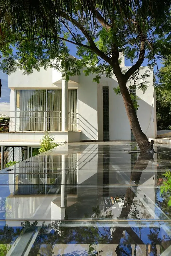 Marbella Boutique Art Suites